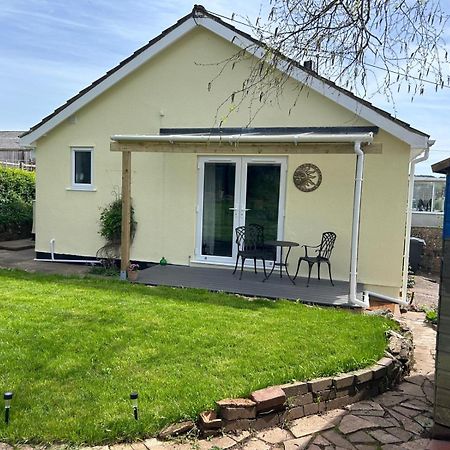 Sundial Cottage نيوتن أبوت المظهر الخارجي الصورة
